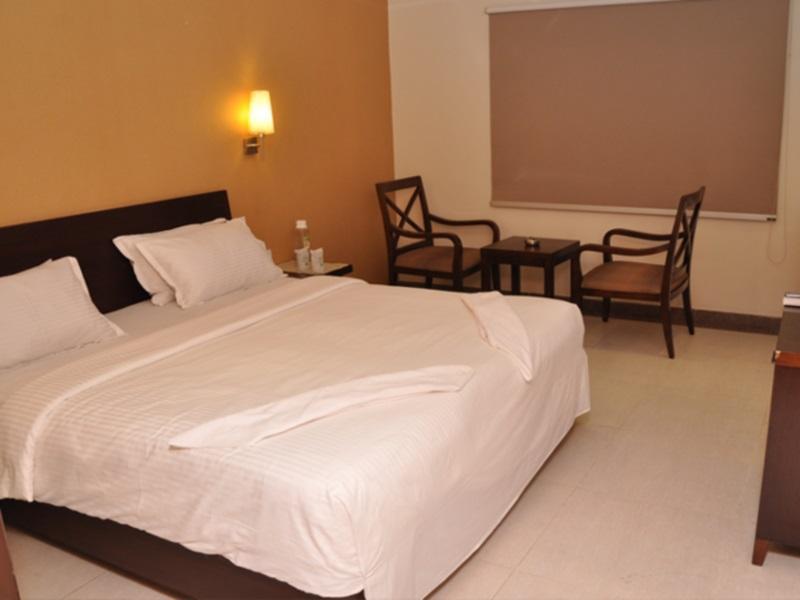 Hotel Shaans Tiruchirappalli Exterior photo