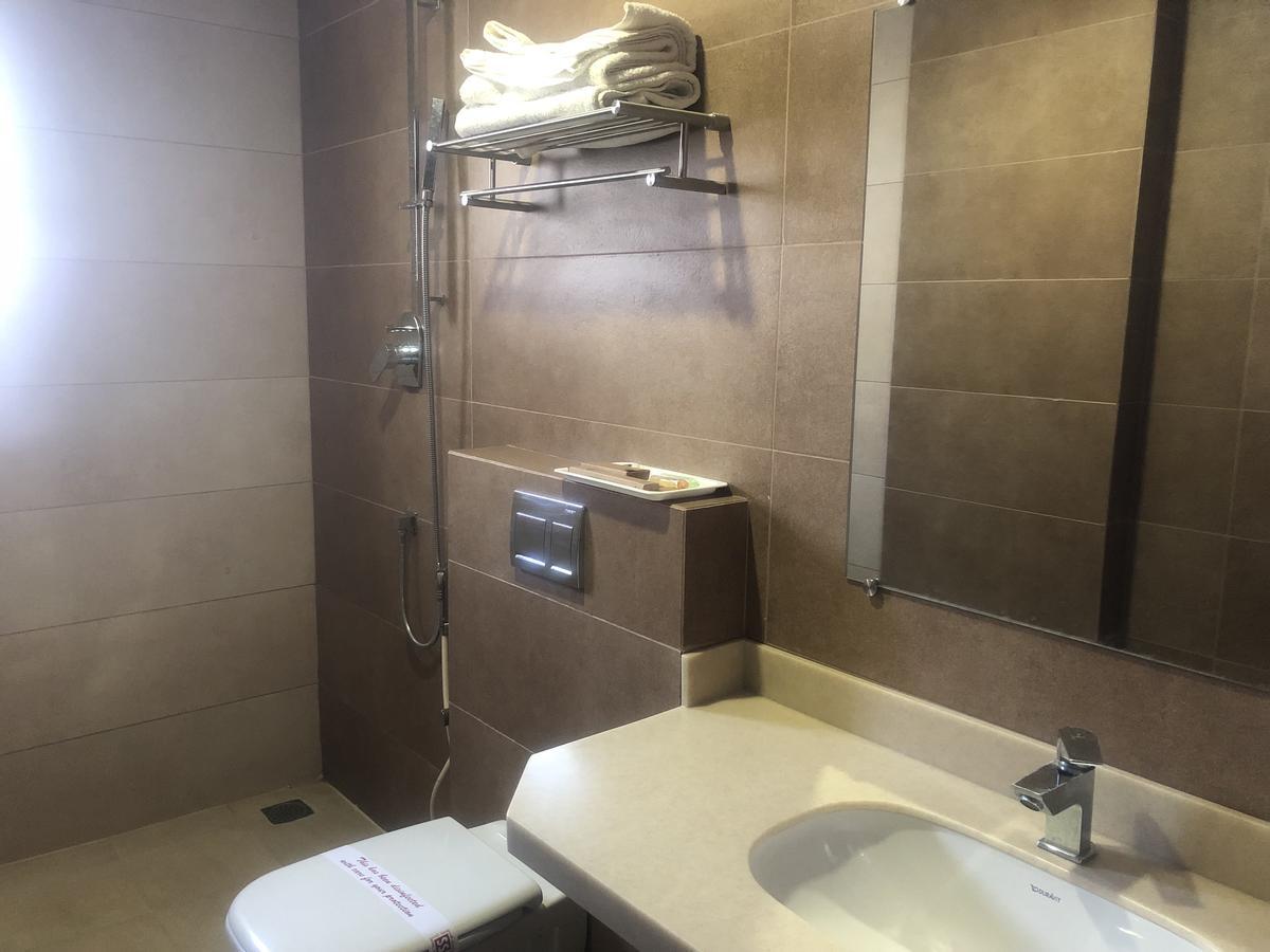 Hotel Shaans Tiruchirappalli Exterior photo