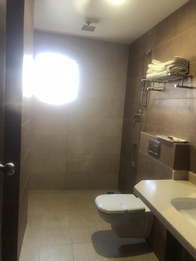 Hotel Shaans Tiruchirappalli Exterior photo